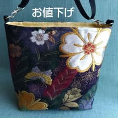 帯リメイクショルダーバッグ 草花 蝶 金糸箔 - メルカリ