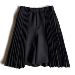 美品 26ss ブラック コムデギャルソン ショートパンツ ワイド プリーツ