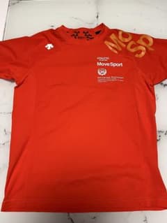DESCENTE Move Sport Tシャツ レッドのサムネイル