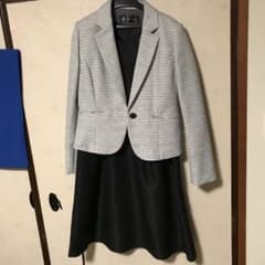 フォーマルスーツ ワンピースのサムネイル