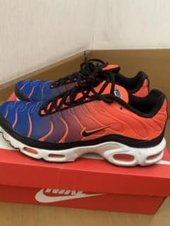 NIKE AIR MAX PLUSのサムネイル