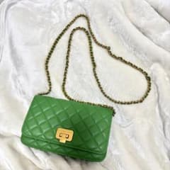 CHARLES & KEITH キルティング ショルダーバッグのサムネイル