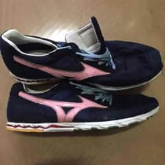 ミズノ マラソンシューズのサムネイル