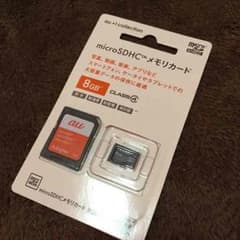 au正規品 8GB SDカードのサムネイル