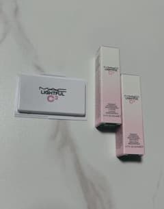 MAC ライトフル ラディアント ハイドレーションのサムネイル