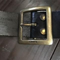 くろ様専用リーバイス皮ベルト(女性用)のサムネイル