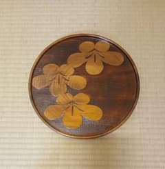 お値下げ【加賀のふきうるし】花模様の木製漆器のサムネイル