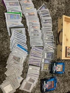 遊戯王 引退 まとめ売り アニメ 希少スリーブ 大量  専用出品のサムネイル