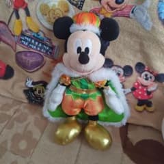 Tokyo Disney Resort Plush Badge - Mickey Mouse (2023)