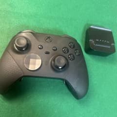 値下げ中！！Xbox Elite ワイヤレス コントローラー シリーズ 2のサムネイル