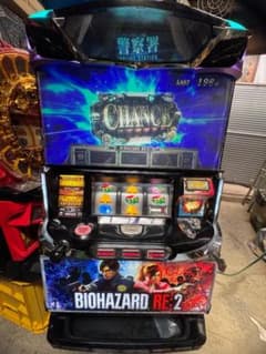 送料無料】 バイオハザード RE:2 コイン不要機 実機 - メルカリ