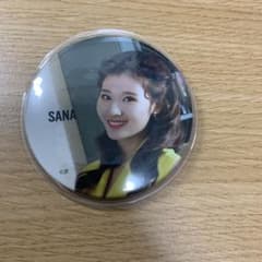 TWICE BDZ 缶バッジ　サナのサムネイル