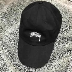 STUSSY キャップ ブラックのサムネイル