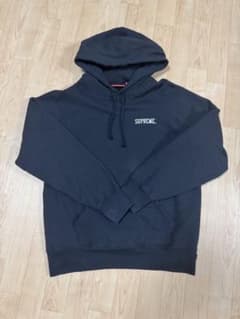 【最終値下げ】Supreme フード付きパーカー 黒のサムネイル