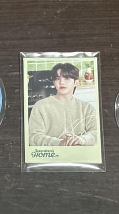 SEVENTEEN HOME 2023 スクエア缶バッジ エスクプスのサムネイル