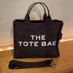 MARC JACOBS 「THE TOTE BAG」のサムネイル