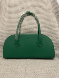 新品 韓国 グリーン ハンドバッグ シンプル 小物 2way 美品のサムネイル