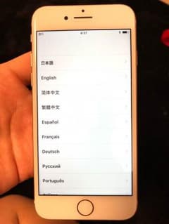 iPhone 8 Gold 64 GB Softbankのサムネイル