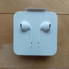 iPhone純正イヤホン・イヤホン交換アダプターセットのサムネイル
