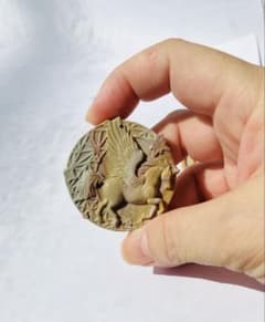 ペガサス彫刻 天然石 ペンダントトップのサムネイル
