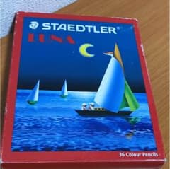 36色色鉛筆のサムネイル