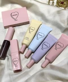 WHOMEE コスメセットのサムネイル