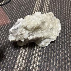 クオーツ水晶原石のサムネイル