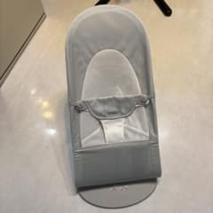 ベビービョルン バウンサー バランスソフトAir シルバー/ホワイト 美品のサムネイル