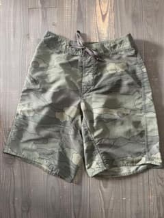 Patagonia カモフラージュ ショートパンツ S Patagonia カモフラージュ柄 ボードショーツ 28インチ - メルカリ