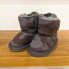 【未使用品】迷彩柄 ブーツ ムートンのサムネイル