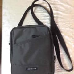 クロコダイル メンズショルダーバッグのサムネイル