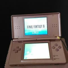 ニンテンドーDS　Lite （充電器、ペン、ソフト同梱)のサムネイル