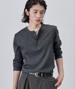 sinss コンパクトリブヘンリーロングスリーブTシャツ グレー Sサイズのサムネイル