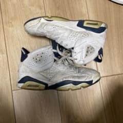 NIKE AIR JORDAN 6 RETRO ホワイト ネイビーのサムネイル