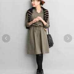 雨の日セール♪新品未使用 アーバンリサーチロッソ サテンワンピースのサムネイル