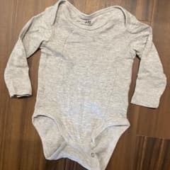 H&M オーガニックコットン グレー ロンパース 68-74cmのサムネイル