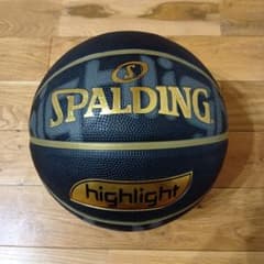 SPALDING バスケットボール 6号球のサムネイル