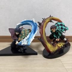 鬼滅の刃 フィギュア 竈門炭治郎 冨岡義勇 2体セットのサムネイル