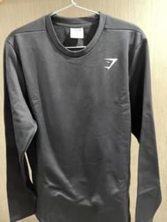 GYMSHARK ブラック スウェット　Mサイズのサムネイル