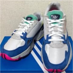 【美品】アディダス ファルコンのサムネイル