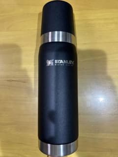 シガリロ様専用　STANLEY マスター真空ボトル 0.75Lのサムネイル