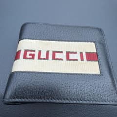 GUCCI 二つ折り財布 黒のサムネイル