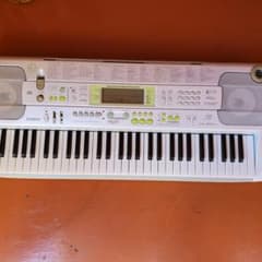 CASIO 電子キーボードのサムネイル