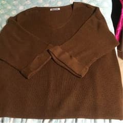 秋服ニットのサムネイル