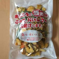 評価200超えセール 野菜チップス200ｇのサムネイル