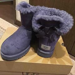 UGGリボンブーツのサムネイル