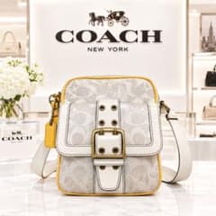COACH シグネチャー ショルダーバッグ ホワイト イエローのサムネイル