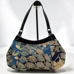 希少✨Salvatore Ferragamo ワンショルダーバッグ フィッシュ柄 - メルカリ
