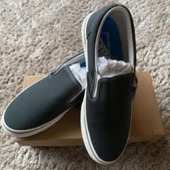 新品　VANS スリッポン スニーカーのサムネイル