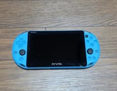 【値下げ】PS Vita PCH-2000 本体ブルー メモリーカード、おまけ有のサムネイル